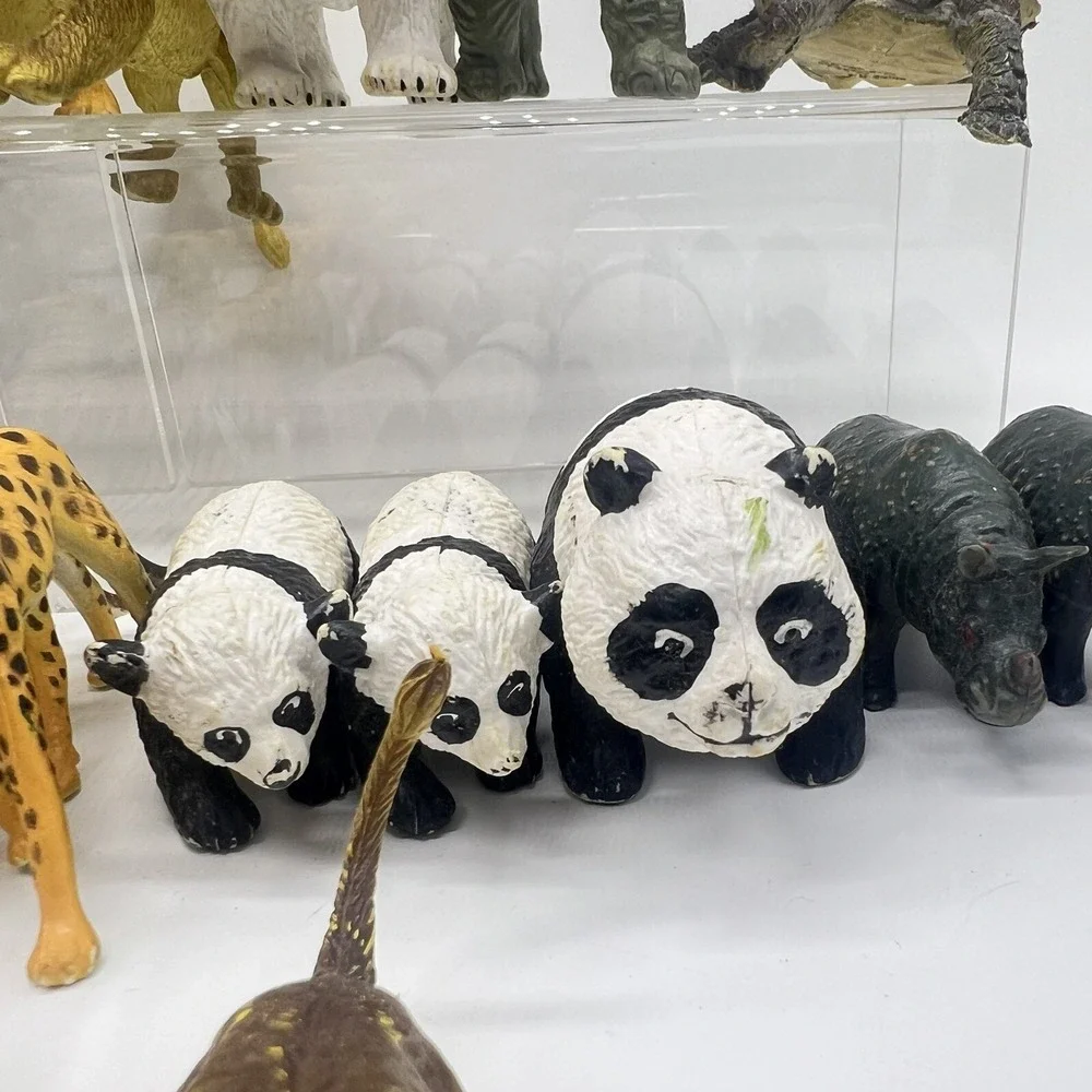 AAA Triple A‎ Zoo Animals Lot Of 25 Heavy Rubber Animal Vintage Elephant Turtle